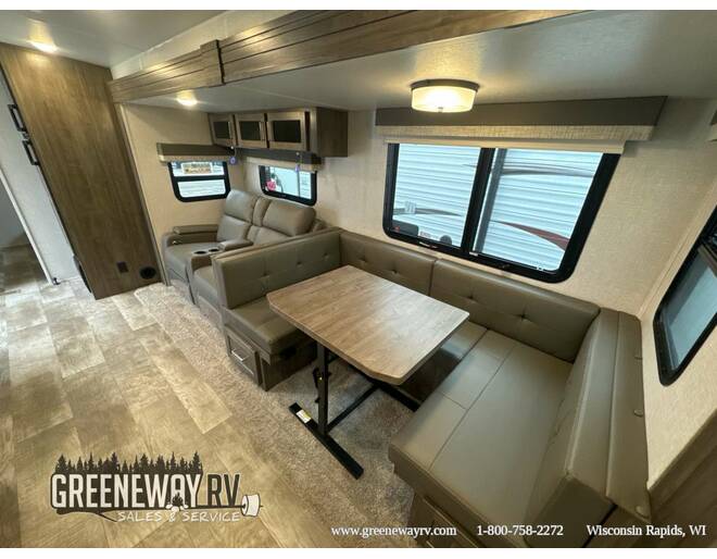 2022 Flagstaff Super Lite 29BHS Travel Trailer at Greeneway RV Sales & Service STOCK# 11037U Photo 9