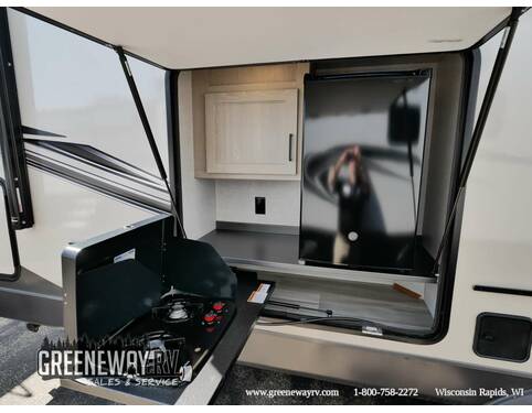 2022 Flagstaff Super Lite 29RBS Travel Trailer at Greeneway RV Sales & Service STOCK# 10094 Photo 8