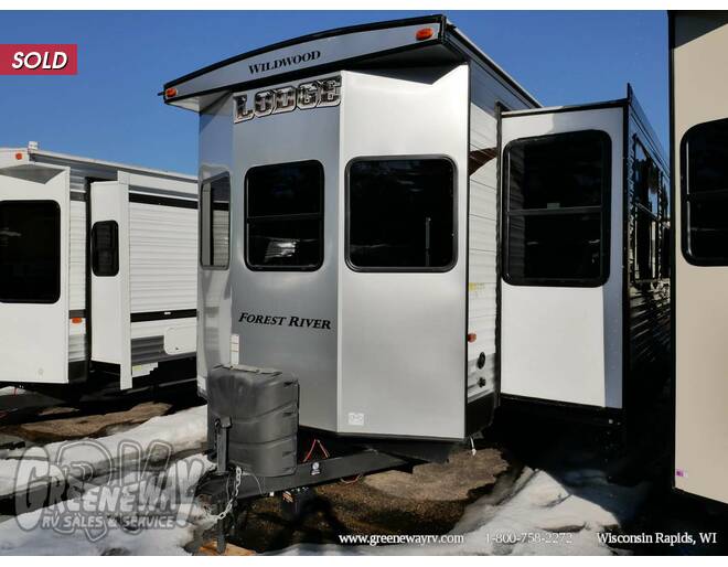 2016 Wildwood Lodge 394FKDS Travel Trailer at Greeneway RV Sales & Service STOCK# 9734A Photo 2