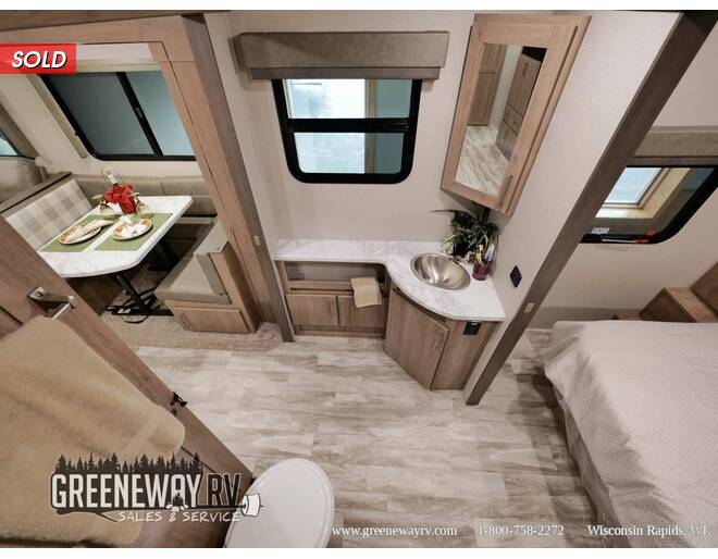 2022 Grand Design Imagine 2910BH Travel Trailer at Greeneway RV Sales & Service STOCK# 10304 Photo 9