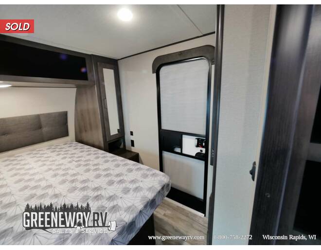 2022 Grand Design Transcend Xplor 231RK Travel Trailer at Greeneway RV Sales & Service STOCK# 10351 Photo 15
