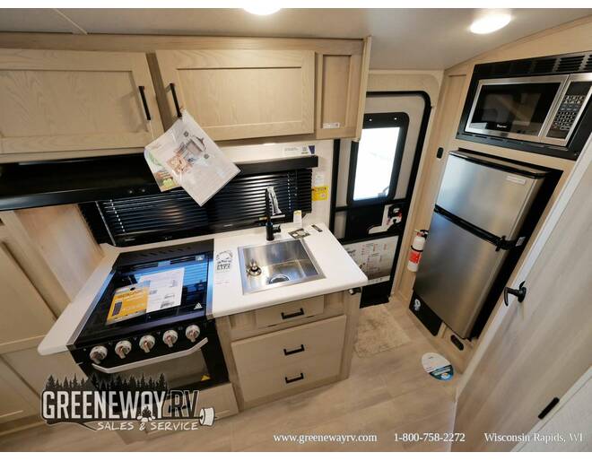 2023 Flagstaff E-Pro 19FBS Travel Trailer at Greeneway RV Sales & Service STOCK# 10451 Photo 8