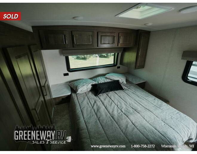 2023 Flagstaff Micro Lite 25BSDS Travel Trailer at Greeneway RV Sales & Service STOCK# 10463 Photo 12