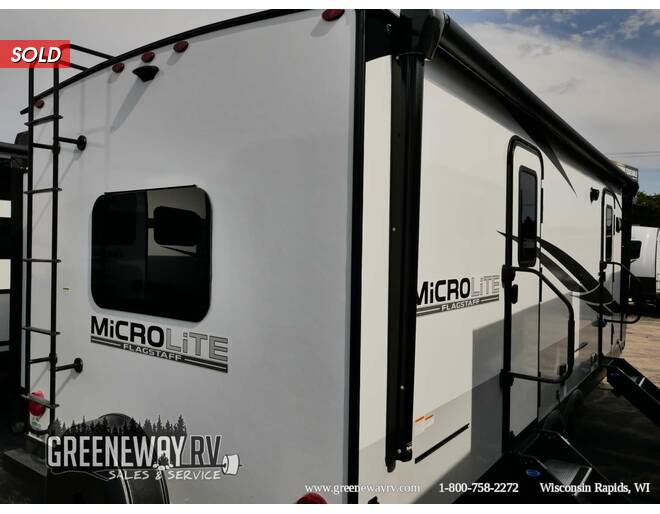 2023 Flagstaff Micro Lite 25FKBS Travel Trailer at Greeneway RV Sales & Service STOCK# 10465 Photo 5