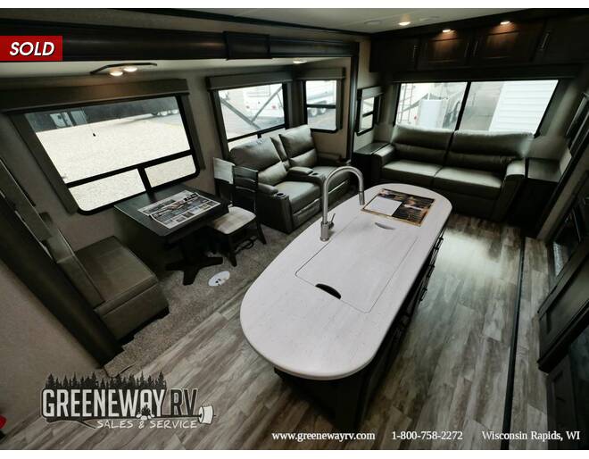 2022 Grand Design Reflection 315RLTS Travel Trailer at Greeneway RV Sales & Service STOCK# 10487 Photo 10