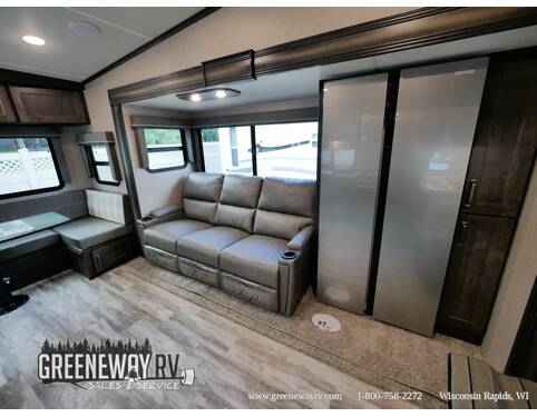 2022 Grand Design Reflection 150 260RD Fifth Wheel at Greeneway RV Sales & Service STOCK# 10488 Photo 8