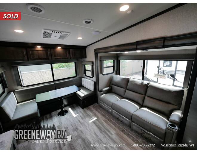 2022 Grand Design Reflection 150 260RD Fifth Wheel at Greeneway RV Sales & Service STOCK# 10489 Photo 10