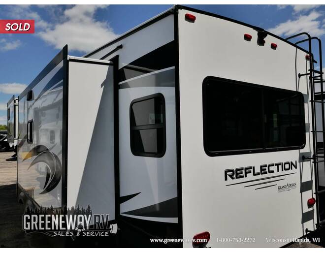 2022 Grand Design Reflection 303RLS Fifth Wheel at Greeneway RV Sales & Service STOCK# 10495 Photo 5