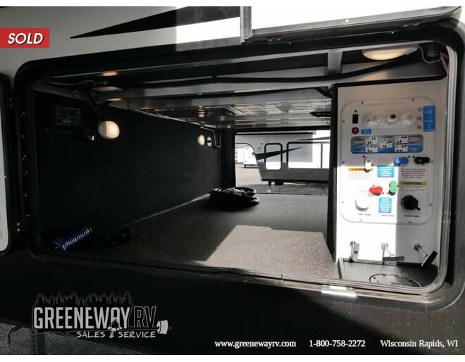 2022 Grand Design Reflection 337RLS Fifth Wheel at Greeneway RV Sales & Service STOCK# 10502 Photo 5