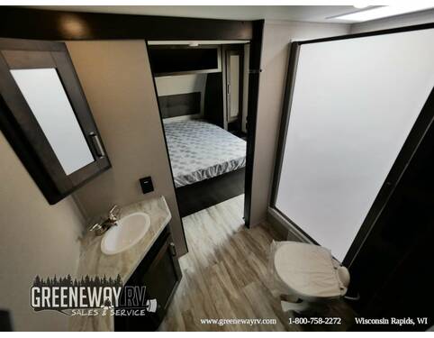 2022 Grand Design Transcend Xplor 321BH Travel Trailer at Greeneway RV Sales & Service STOCK# 10511 Photo 17