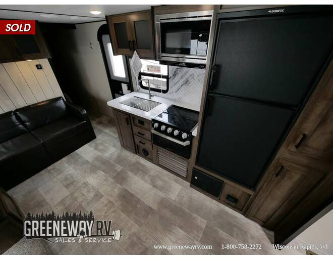2020 Prime Time Tracer Breeze 25RBS Travel Trailer at Greeneway RV Sales & Service STOCK# 10088A Photo 8