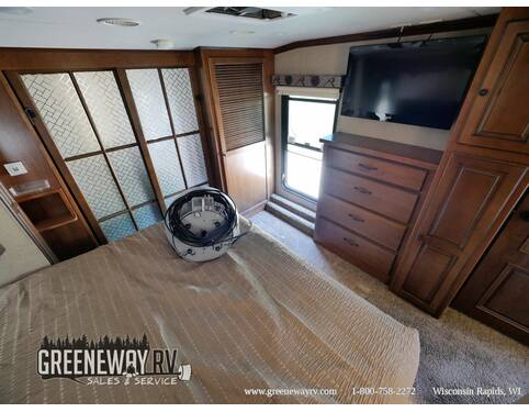 2014 Heartland Bighorn 3370RK Fifth Wheel at Greeneway RV Sales & Service STOCK# 10367A Photo 17