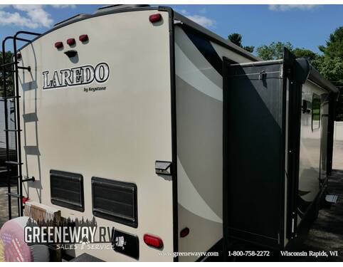 2018 Keystone Laredo 335MK Travel Trailer at Greeneway RV Sales & Service STOCK# 10415A Photo 4