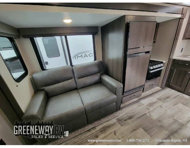 2023 Grand Design Transcend Xplor 297QB Travel Trailer at Greeneway RV Sales & Service STOCK# 10809 Photo 11