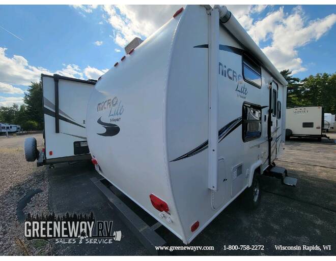 2014 Flagstaff Micro Lite 19FD Travel Trailer at Greeneway RV Sales & Service STOCK# 10972U Photo 4