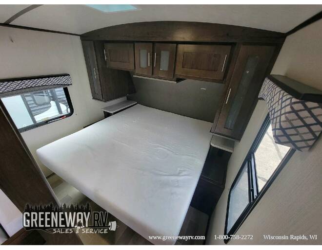 2020 Cruiser RV Embrace Ultra-Lite 260 Travel Trailer at Greeneway RV Sales & Service STOCK# 10866A Photo 6